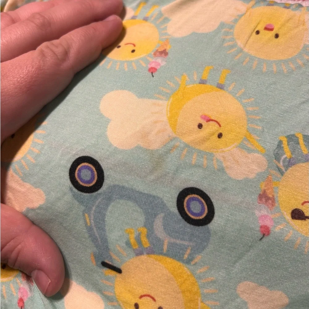 Posh Peanut Sunshine Hooded Towel
